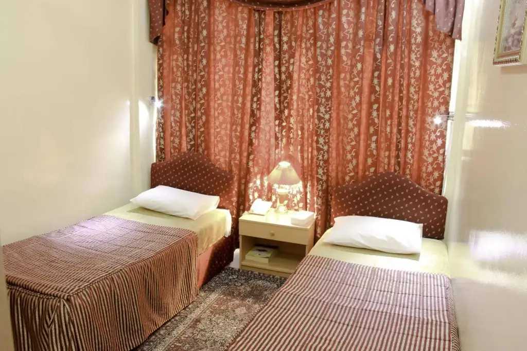Дубай: Royalton Hotel