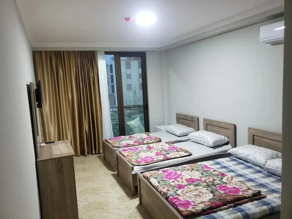 Уреки: Mia Guest House