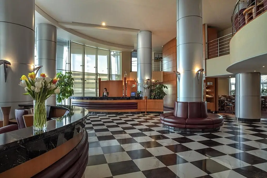 Дубай: J5 Hotels Port Saeed