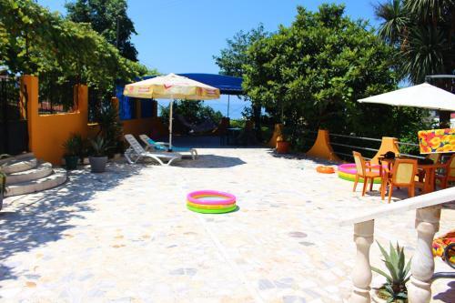 Гонио: Guest House Lazika