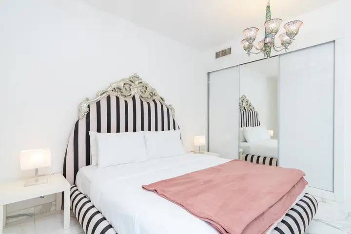 Дубай: Lux BnB Princess Tower - Dubai Marina