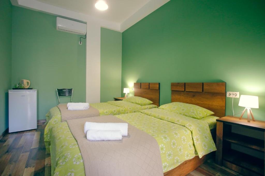 Кутаиси: Hostel "Paradise Road"
