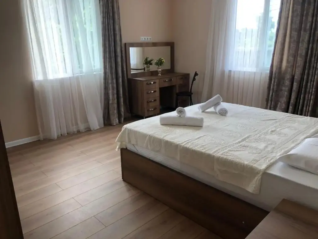 Зугдиди: Guest House at Bagrationi Street