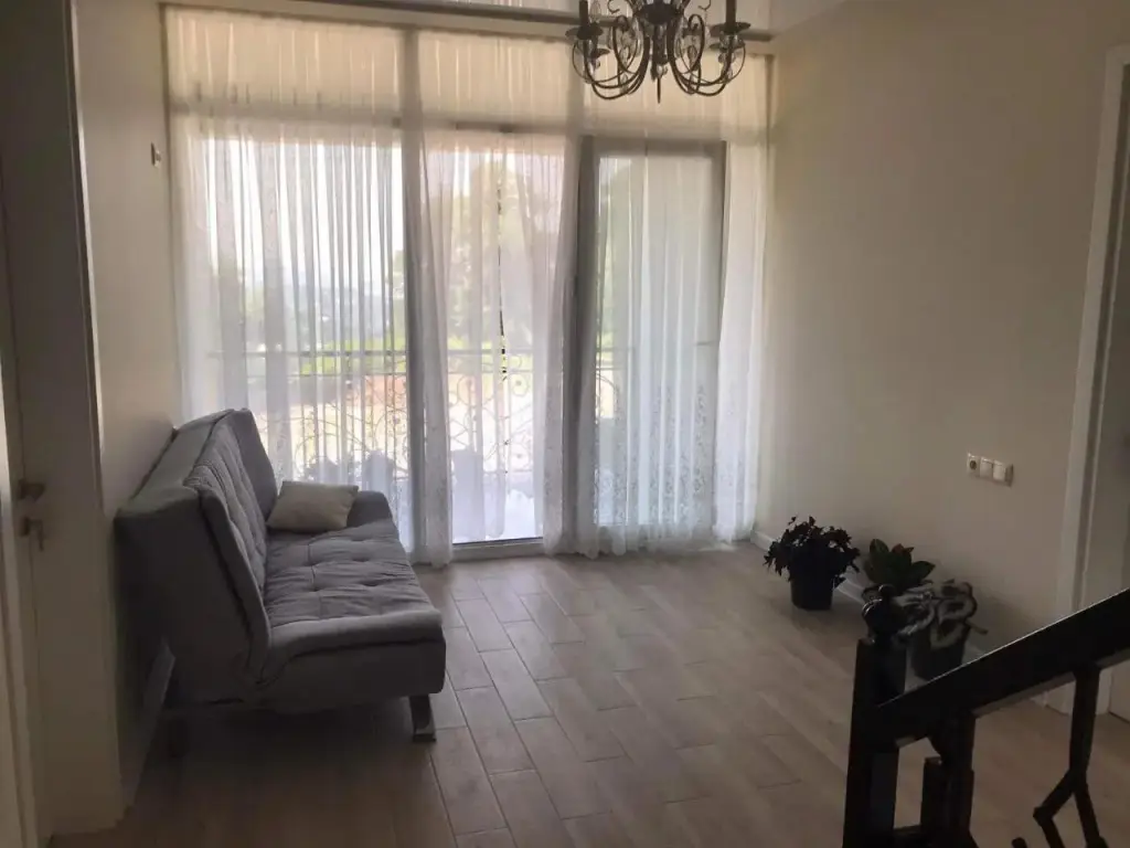 Зугдиди: Guest House at Bagrationi Street