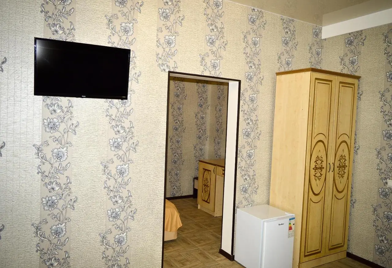 Адлер: Reskator Hotel