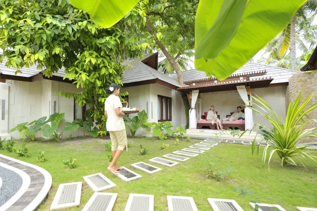 Диффуши: Holiday Island Resort & Spa