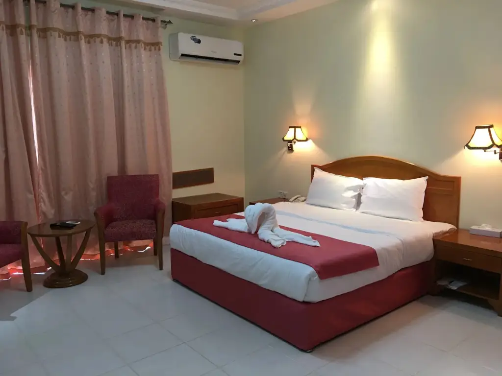 Аджман: Waves Hotel Ajman