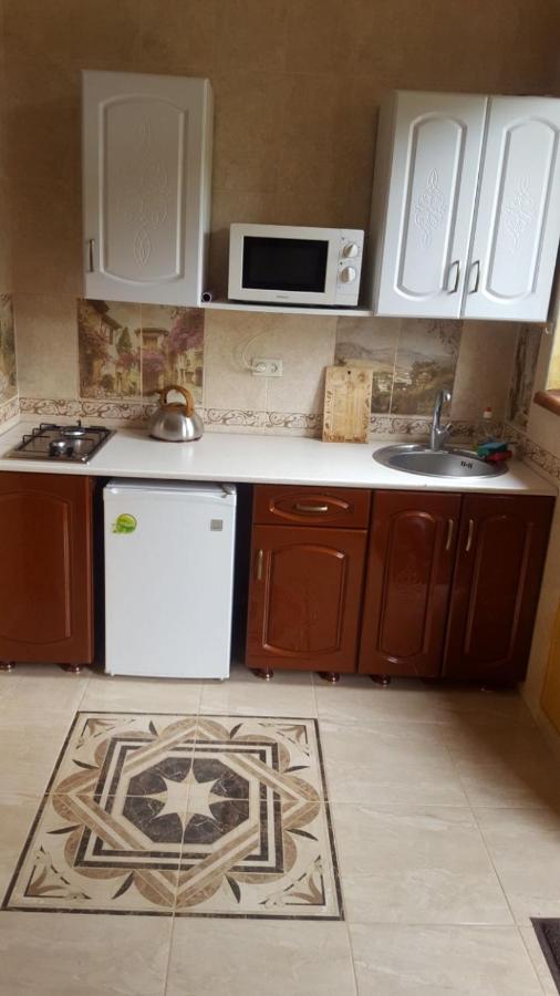Кисловодск: Apartments on Krasnoarmeyskaya 6