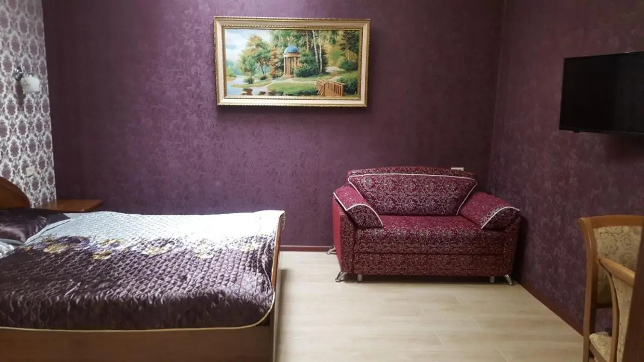 Кисловодск: Apartments on Krasnoarmeyskaya 6