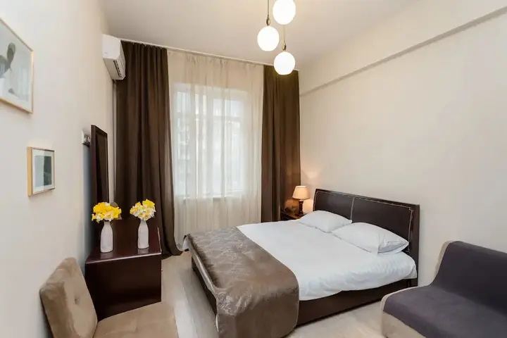 Тбилиси: Falcon Apartments - Rustaveli