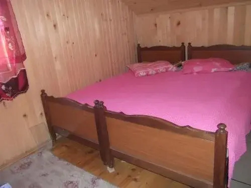 Уреки: Guest House Mari