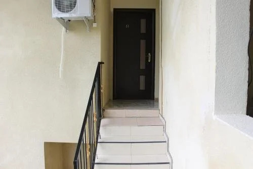Уреки: Guest House Mari