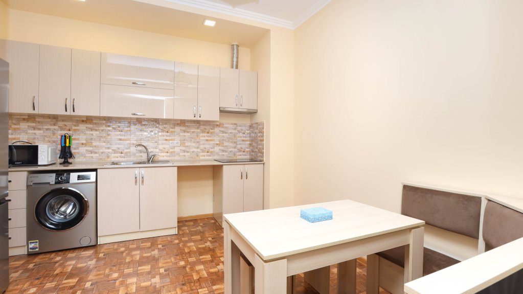 Ереван: Апартаменты Stay Inn on Tsitsernakaberd Highway 1/2-231