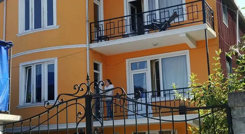Кобулети: Guest House Our house