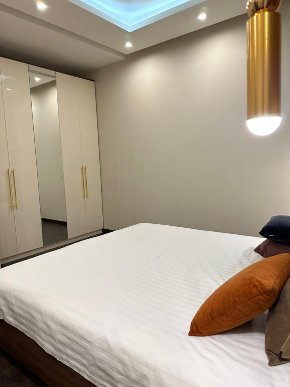 Ереван: Апартаменты Dinapartment
