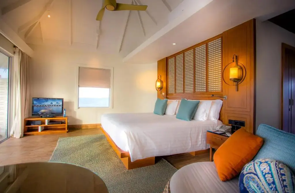 Атолл Алиф-Дхаалу: Machchafushi Island Resort & Spa Maldives, The Centara Collection