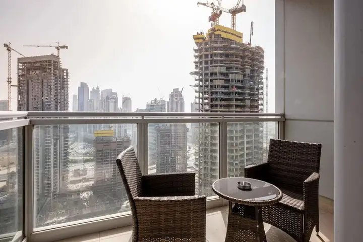 Дубай: Downtown Al Sahar Apartments