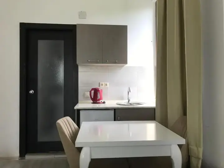 Гонио: Guesthouse Data