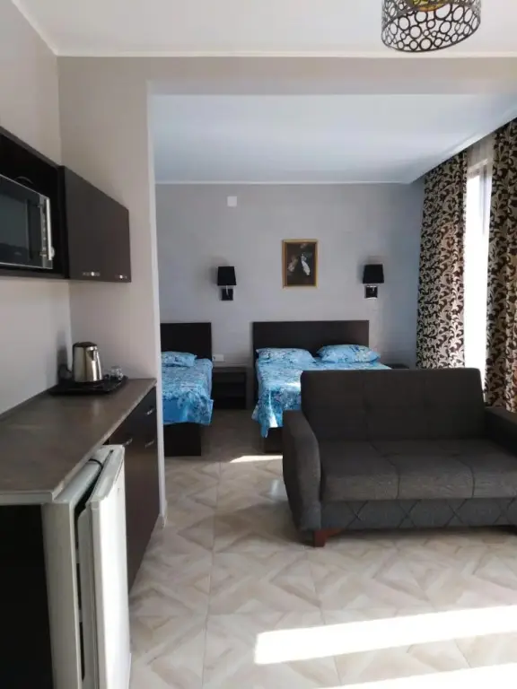 Батуми: Guest House Nata