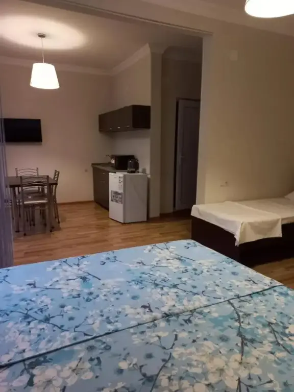 Батуми: Guest House Nata