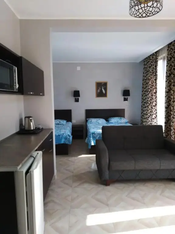 Батуми: Guest House Nata