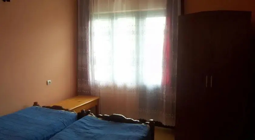 Гонио: Temos Guesthouse