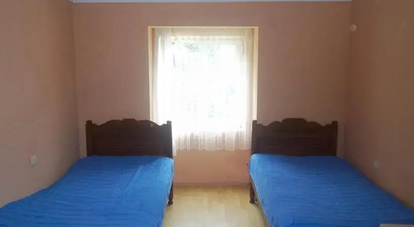 Гонио: Temos Guesthouse