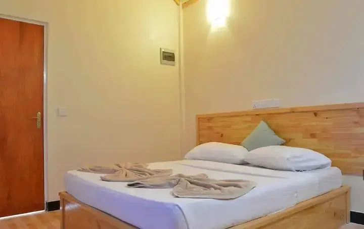 Атолл Алиф-Дхаалу: Local Island Inn