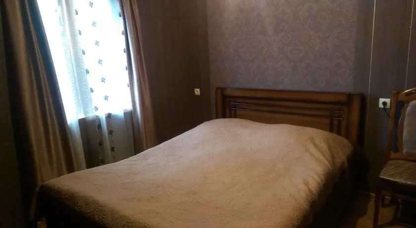 Тбилиси: Guesthouse Lola