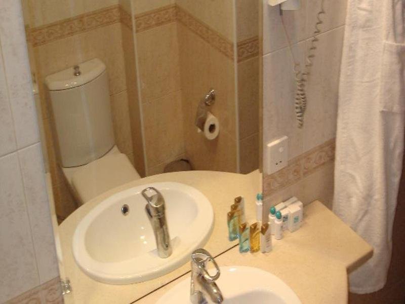 Баку: Diplomat Hotel