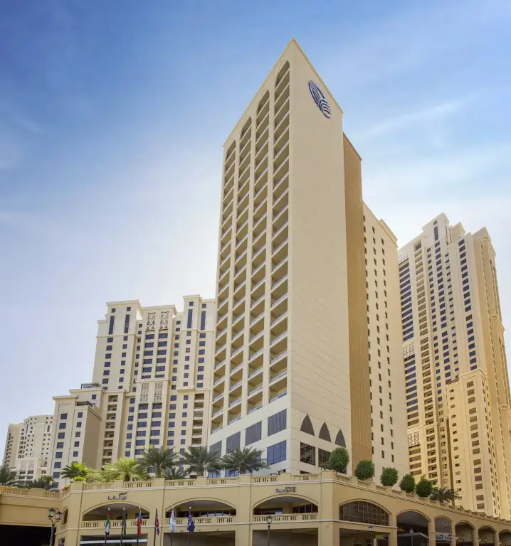 Дубай: Amwaj Rotana, Jumeirah Beach