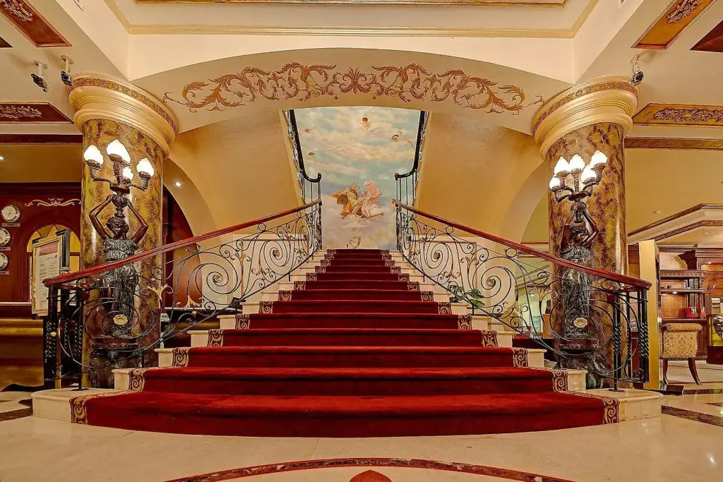 carousel image 3