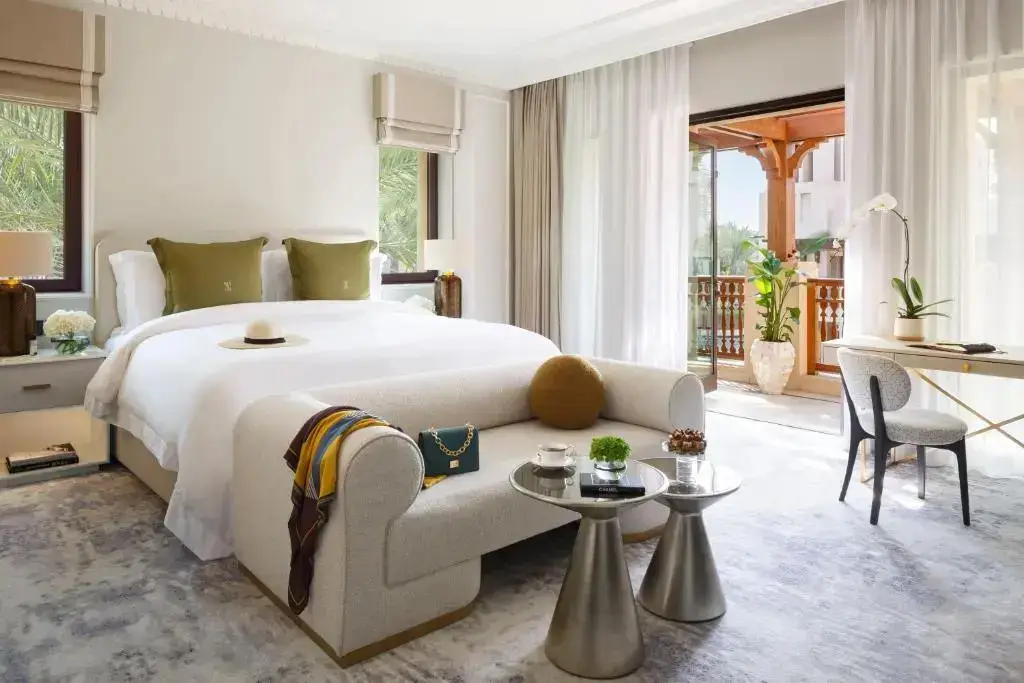 Дубай: Jumeirah Dar Al Masyaf