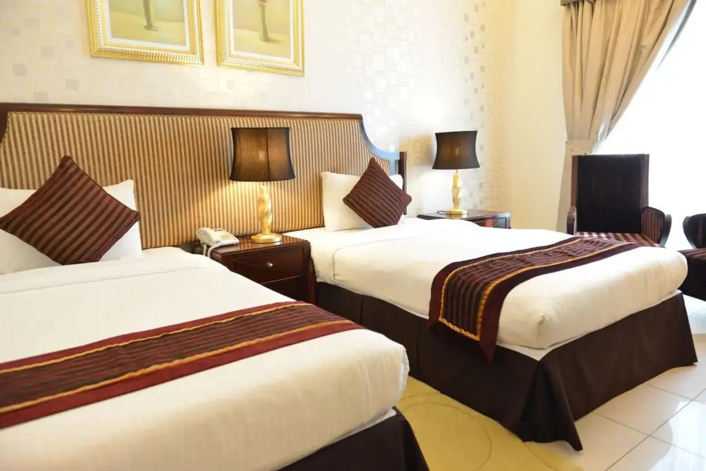 Дубай: Al Manar Hotel Apartments