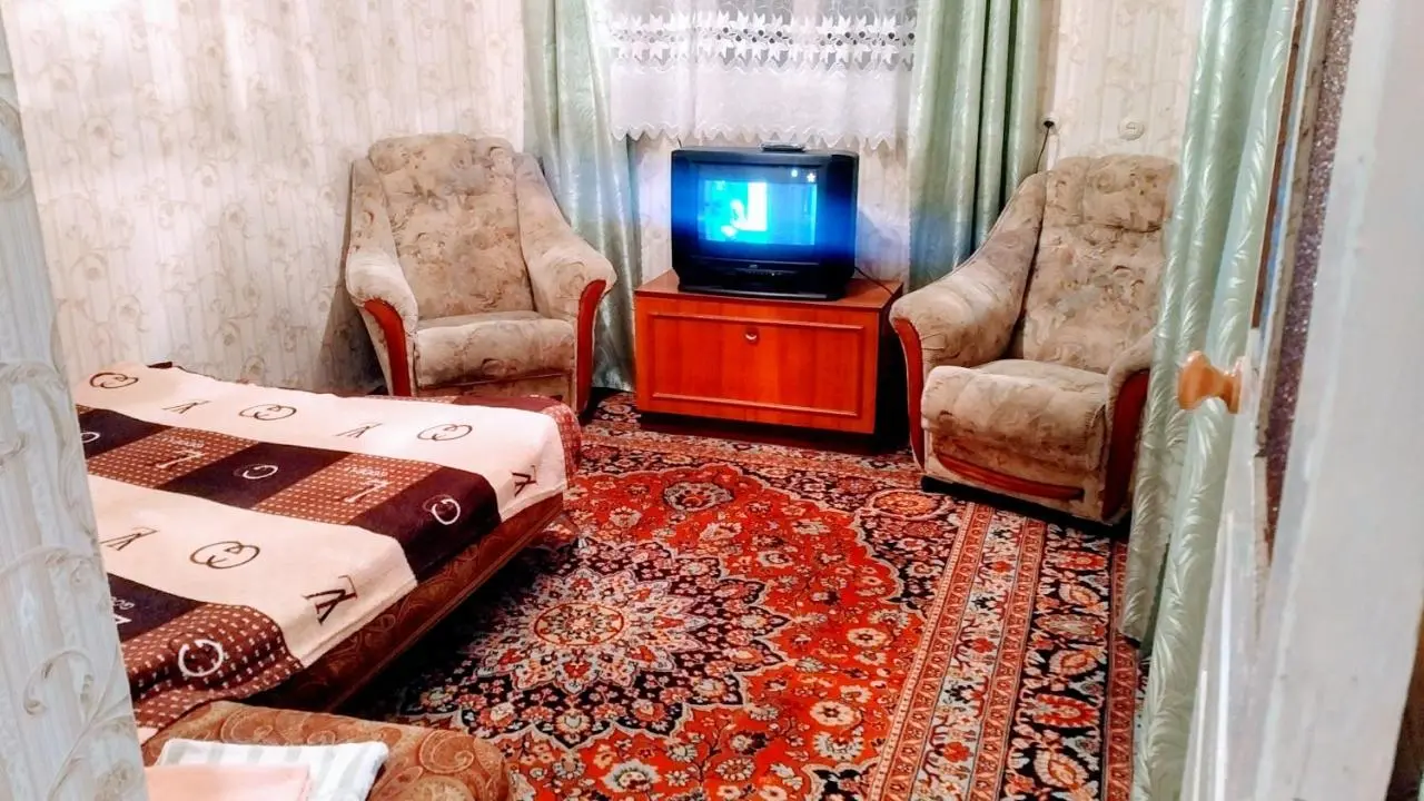 Пятигорск: Сдается 2-х комнатный дом посуточно.