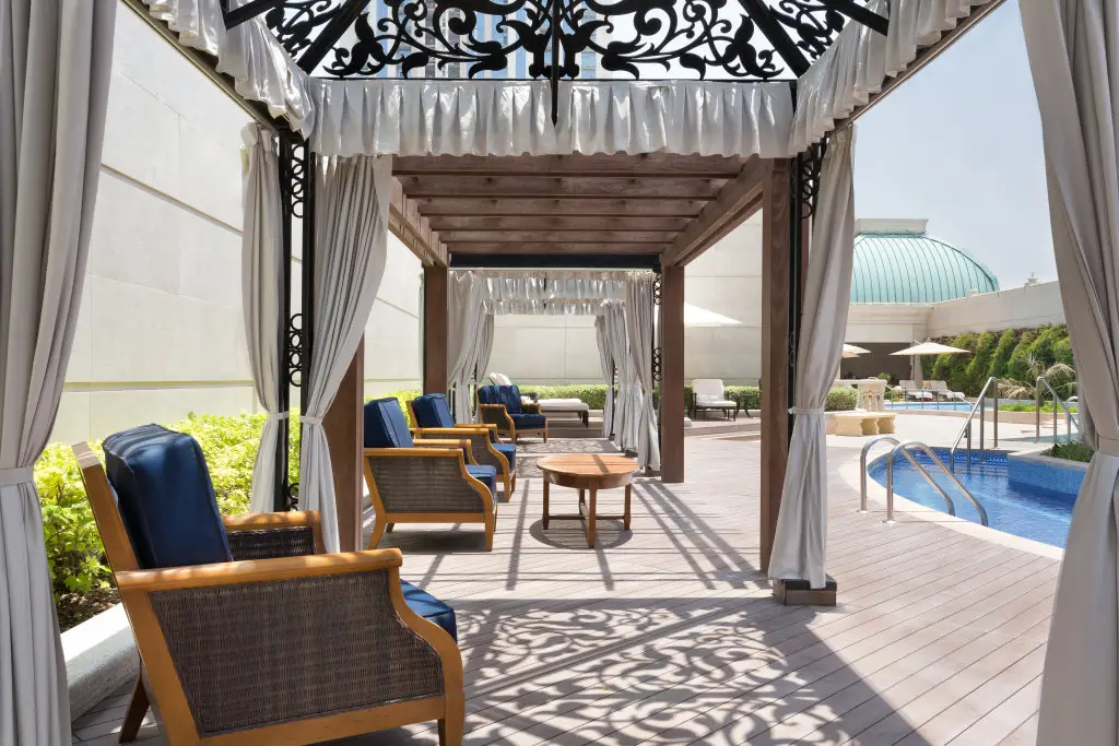 Дубай: Отель Al Habtoor Palace