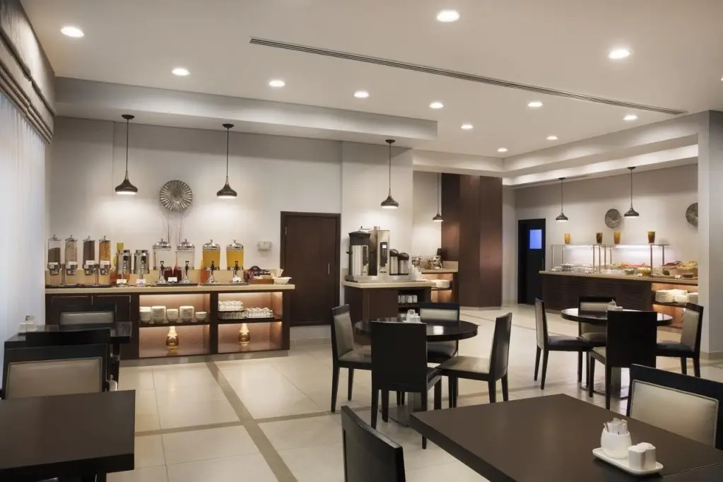 Дубай: Holiday Inn Express Dubai Jumeirah an IHG Hotel