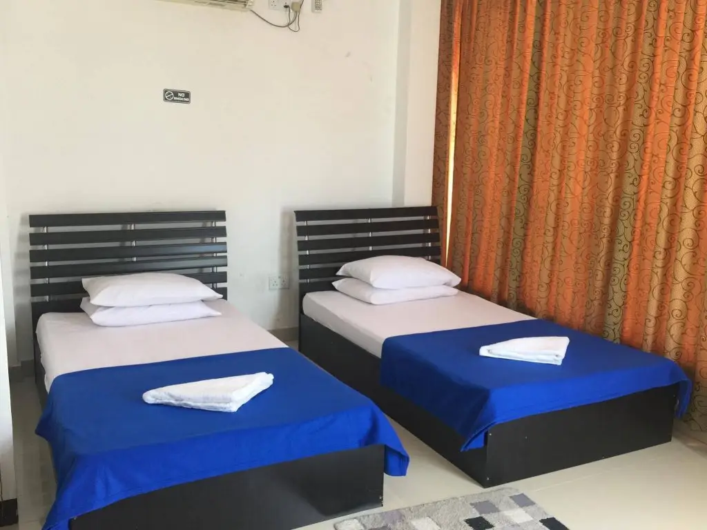 Мула: Roashanee Guest House