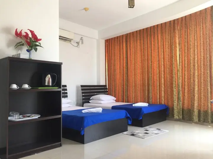 Мула: Roashanee Guest House