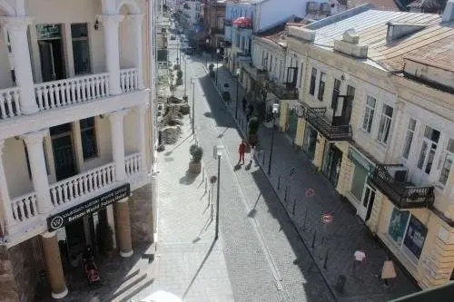 Батуми: My Warm Guest House
