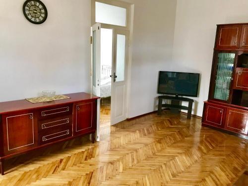 Батуми: Guest House Miranda