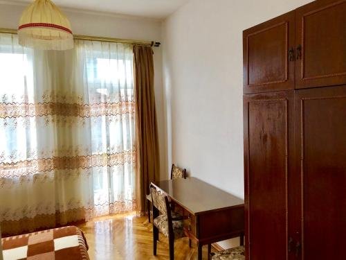 Батуми: Guest House Miranda