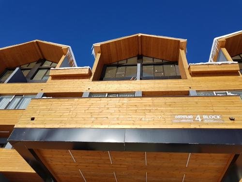 Гудаури: Gudauri Redco Block 4/304