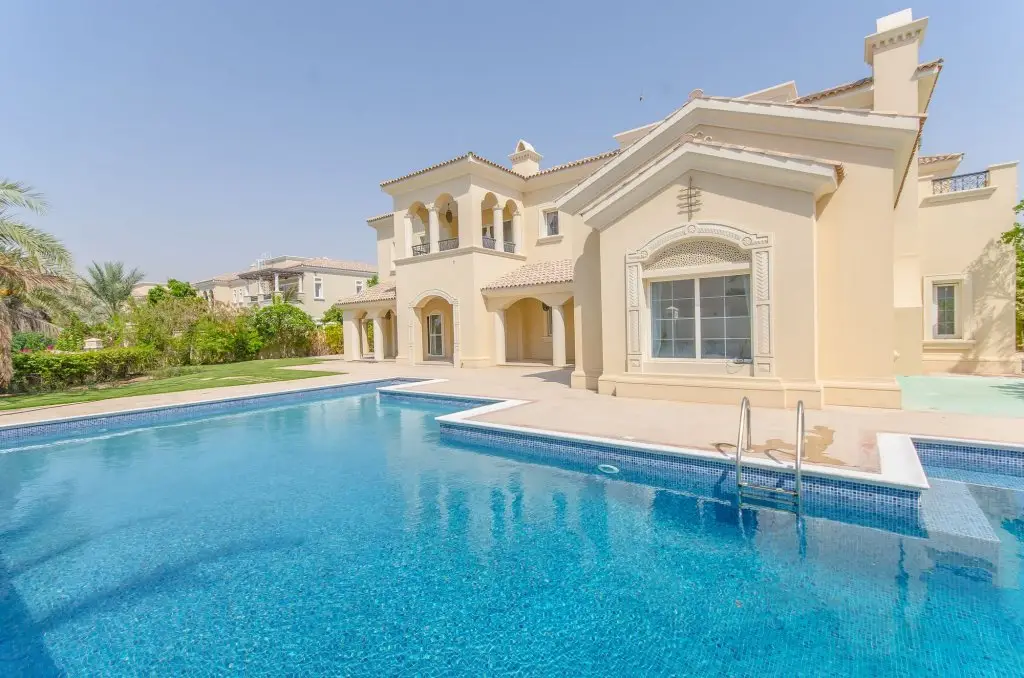 Дубай: DHH - Polo Villa in Arabian Ranches