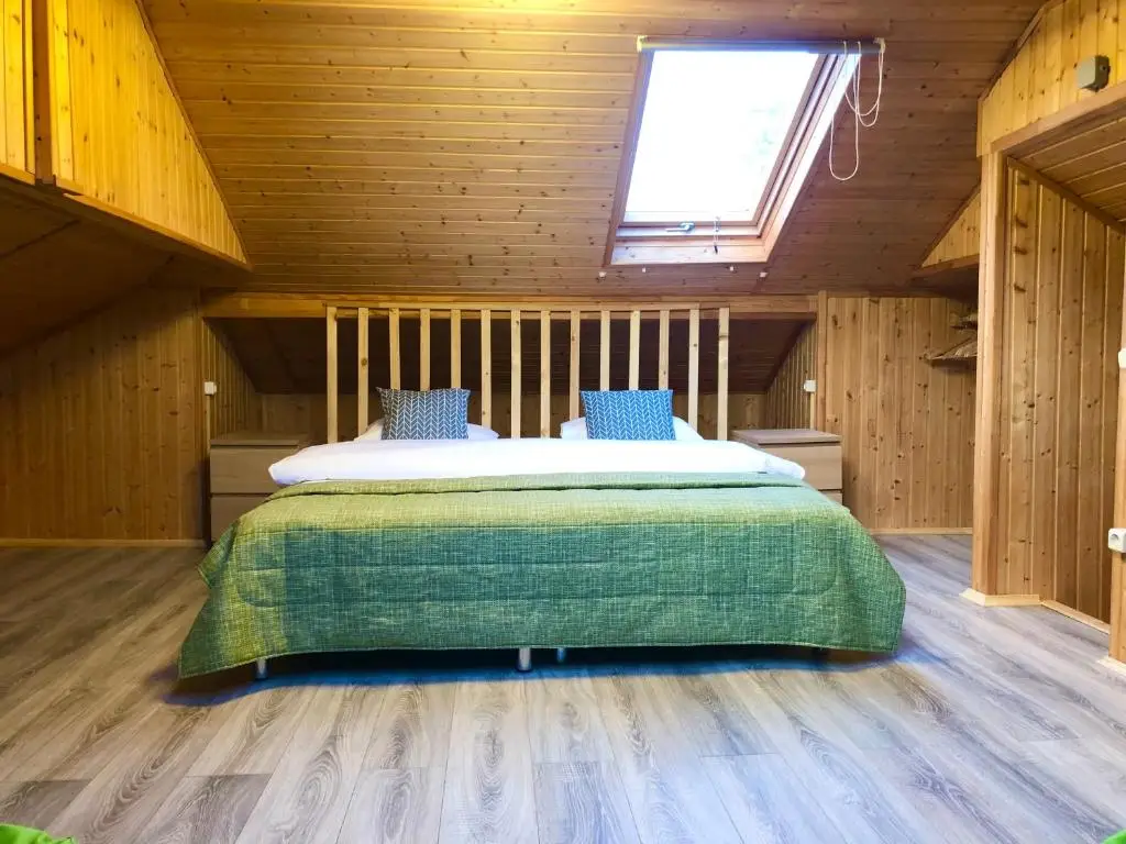 Кисловодск: Апартаменты Rose Lux Wood