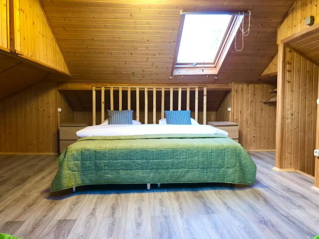 Кисловодск: Апартаменты Rose Lux Wood