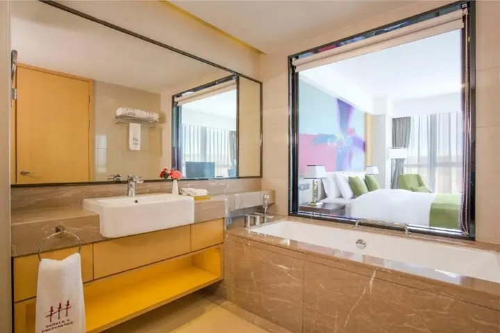 Тбилиси: Hotel Hotels & Preference Hualing Tbilisi Mimino