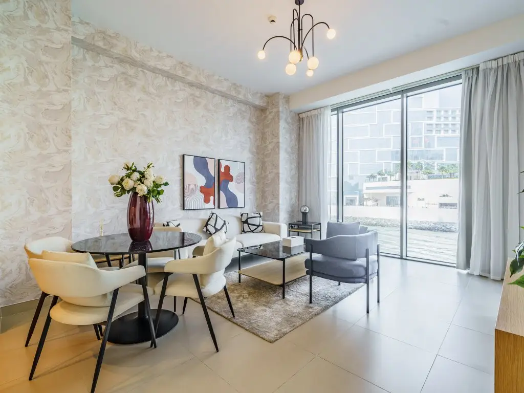 Апартаменты Bright and Splendid 1BR with Marina View — фото 1