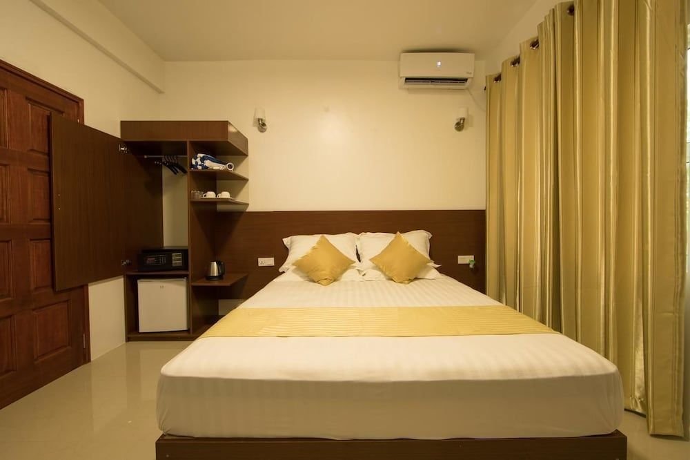 Hideaway inn — фото 1