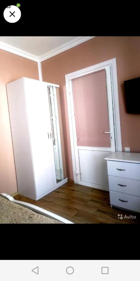 Кисловодск: Двухкомнатная квартира на К.Маркса 6
